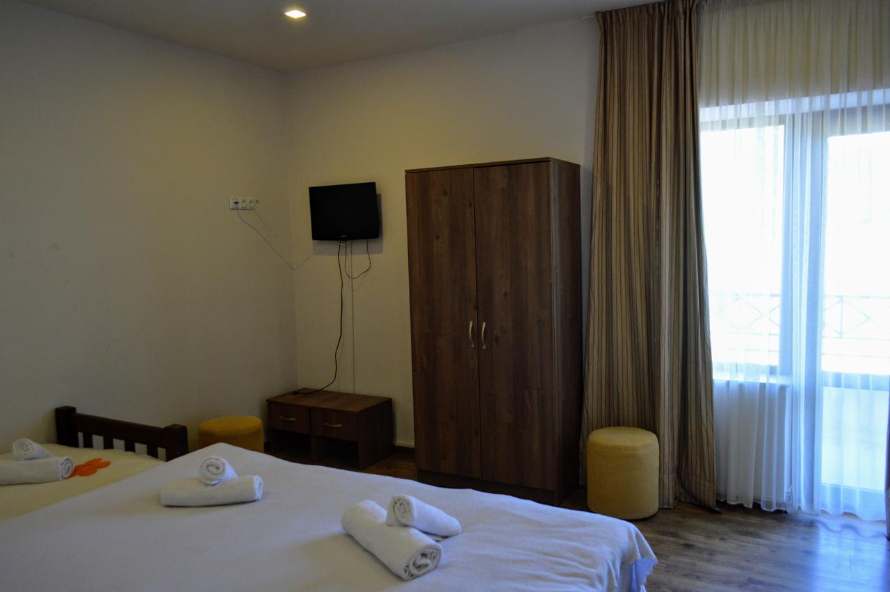 New White House Hotel Bakuriani Luaran gambar